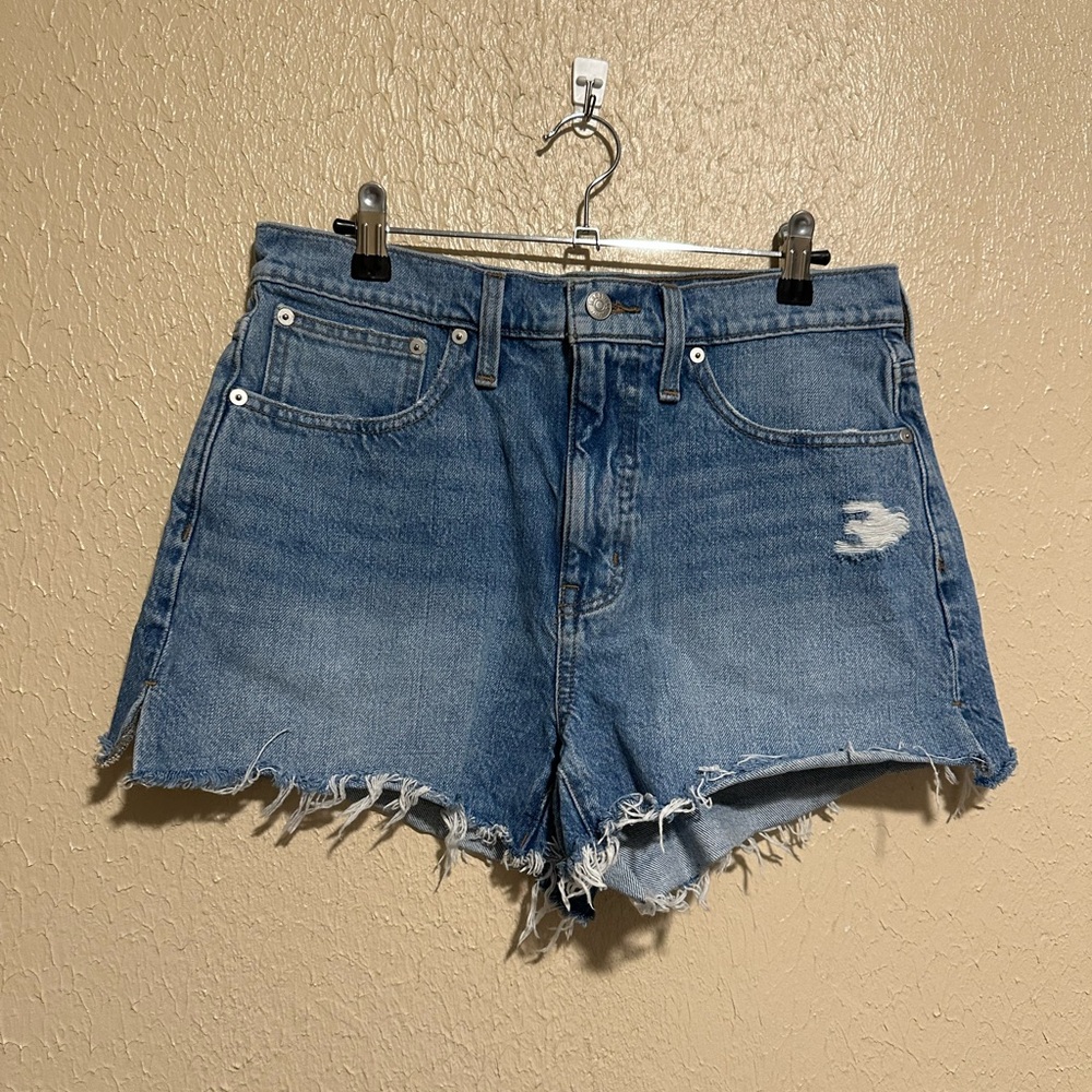 Madewell Relaxed Denim Shorts‎ Size 27 Frayed hem